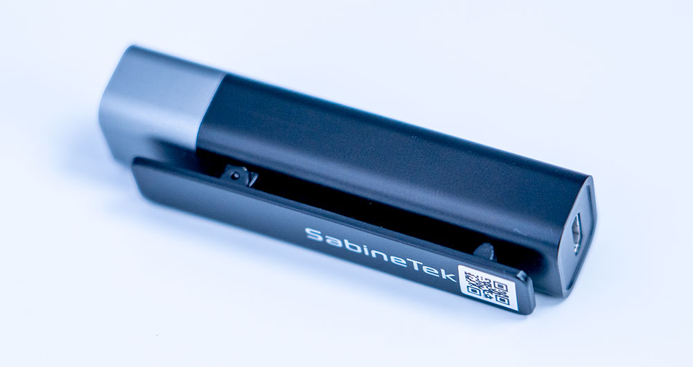 SmartMike+ Micro USB Charging Port