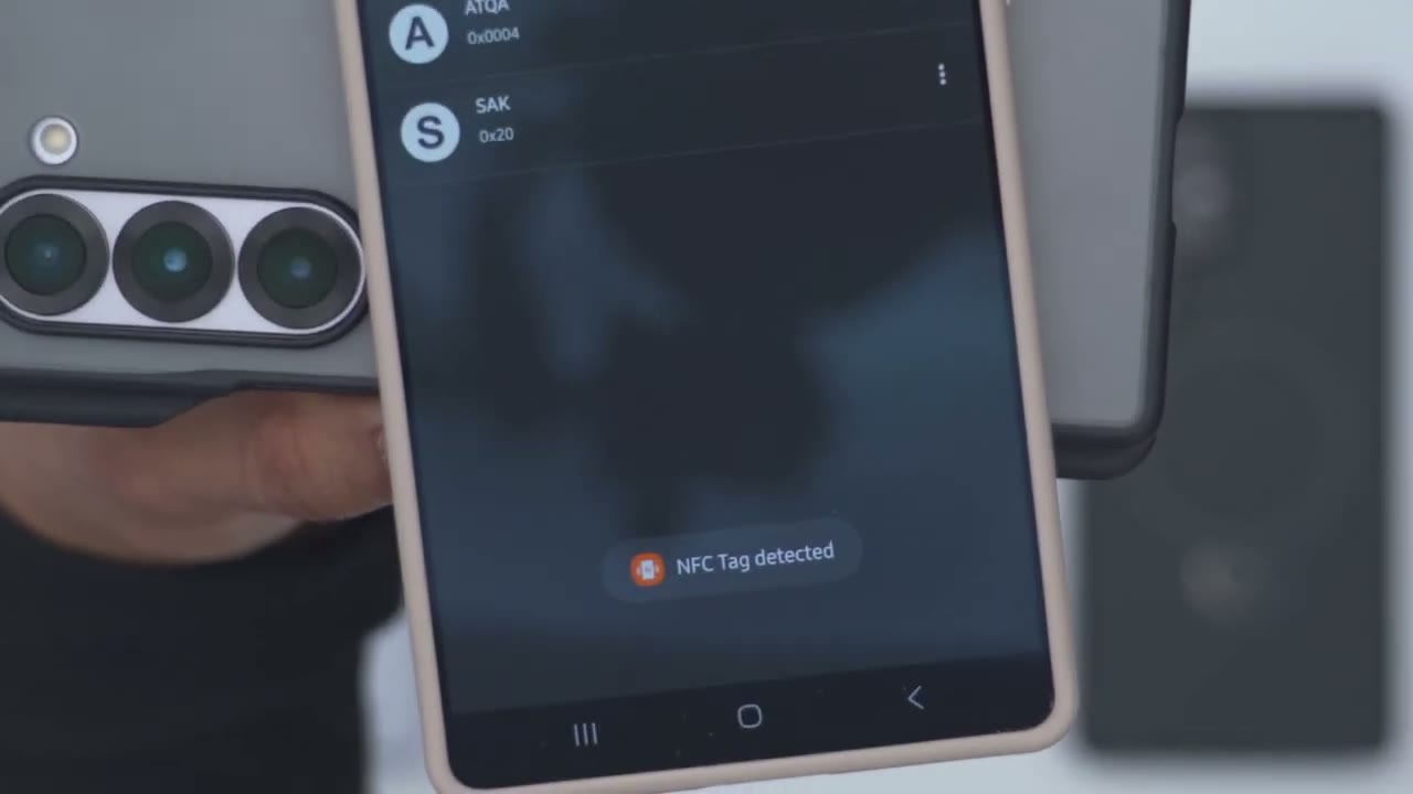 Screenshot — Kickstand