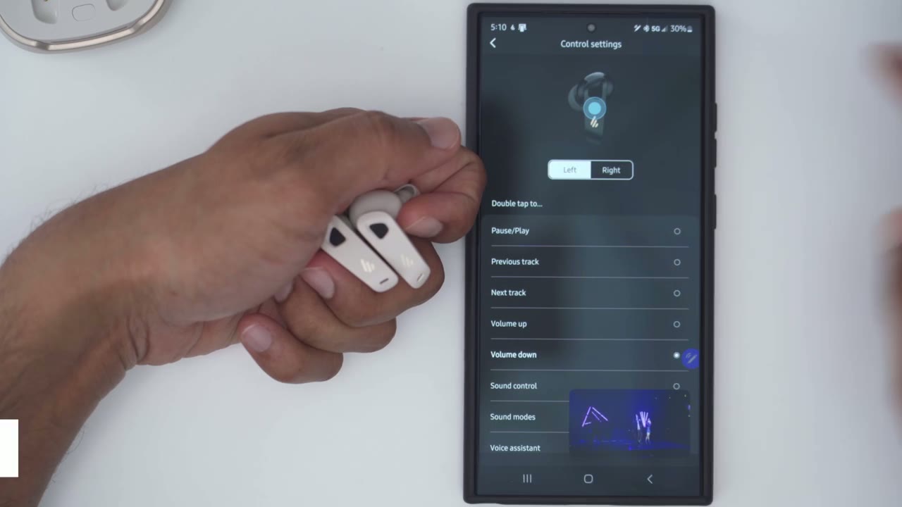 Screenshot — Controls