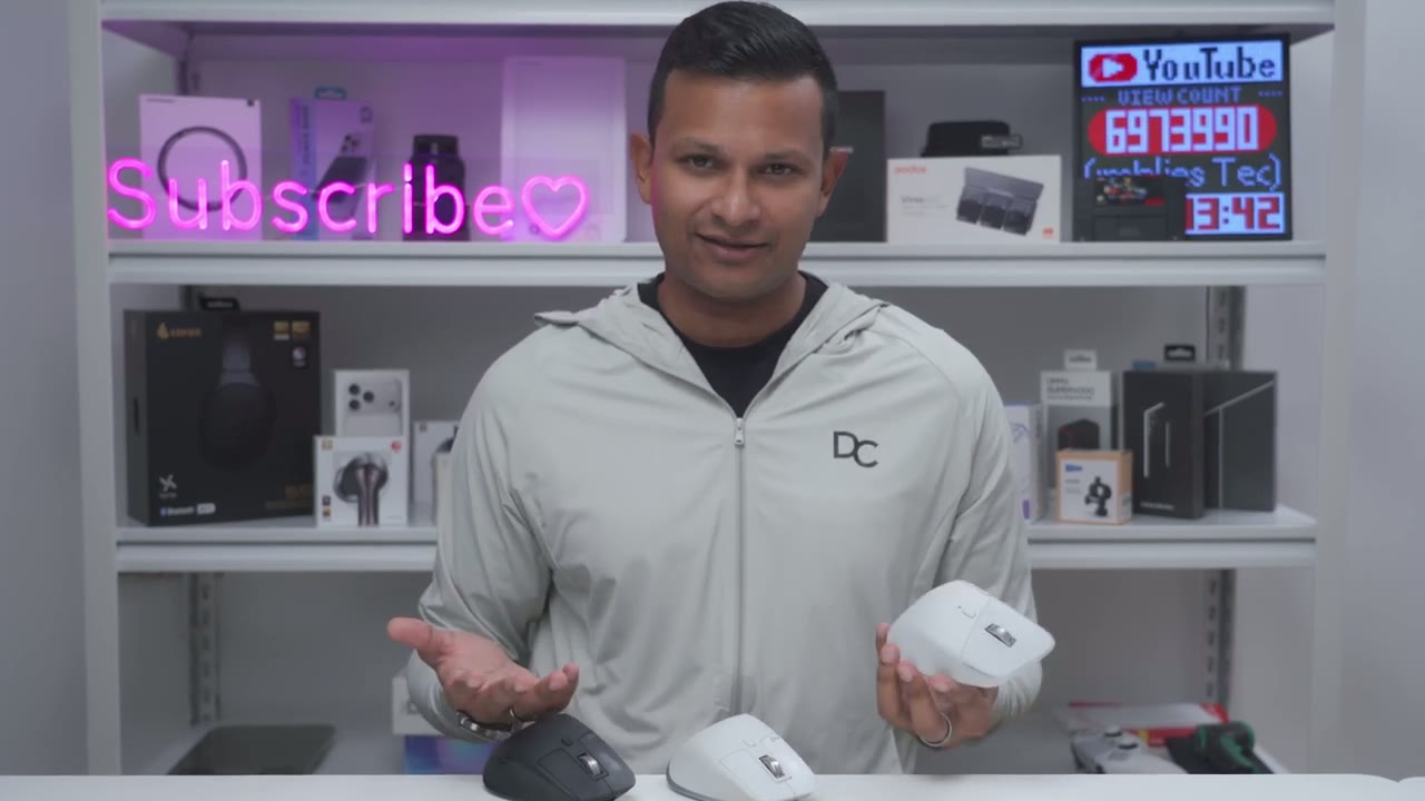 Screenshot — What's Unchanged?