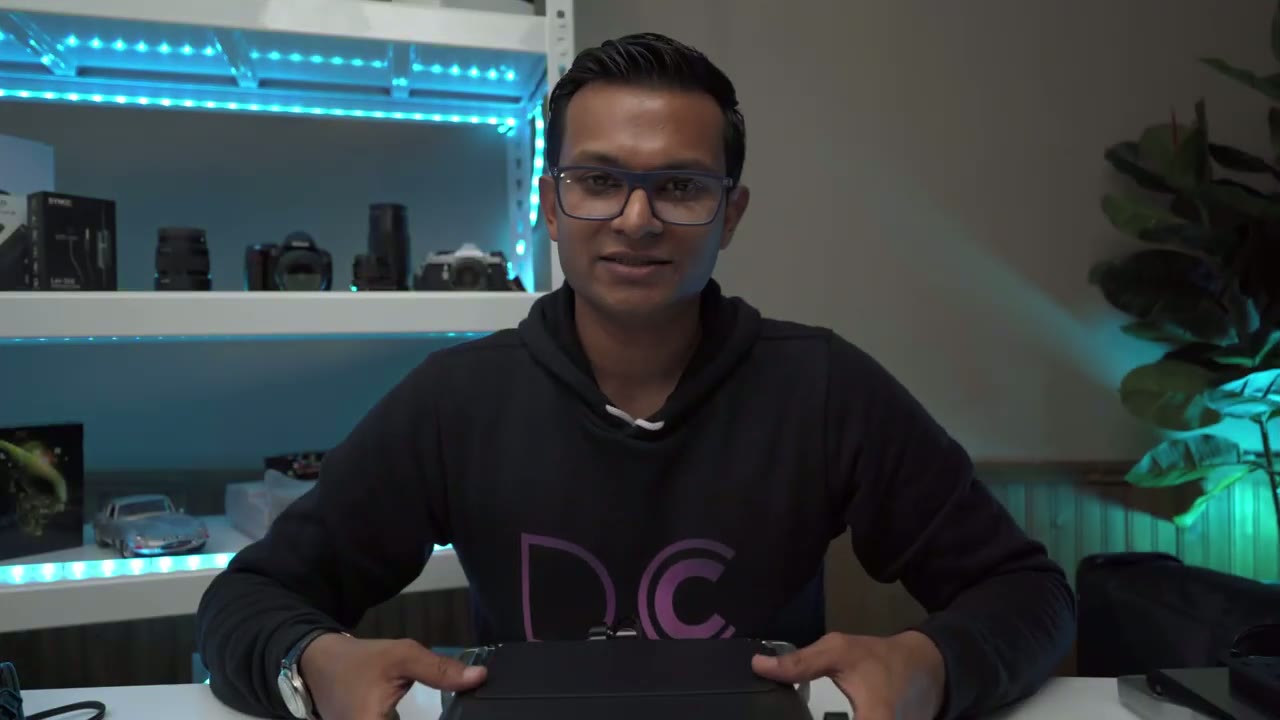 Screenshot — Package Contents