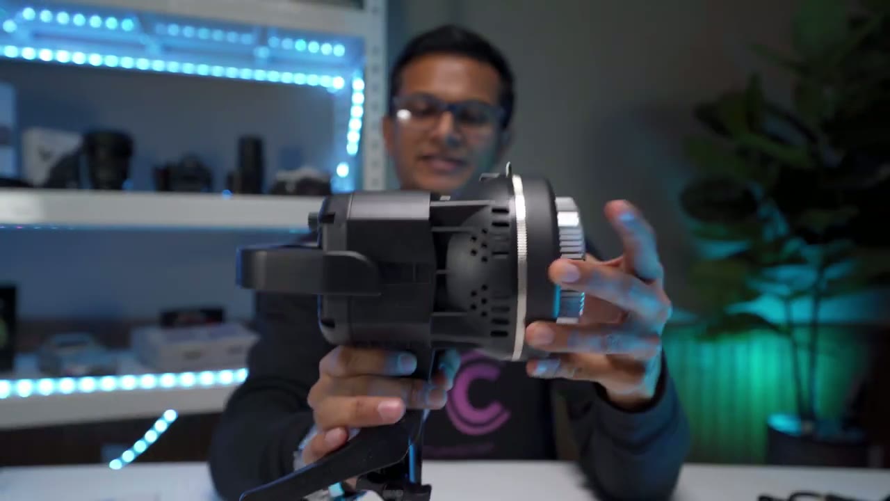 Screenshot — Unit Features