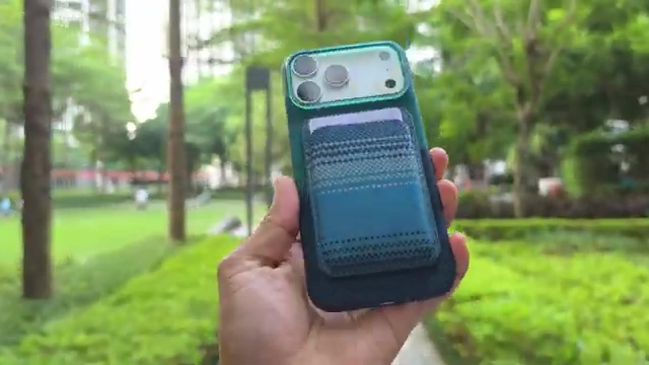 Screenshot — Aramid Magnetic Power Bank