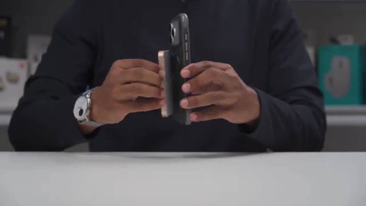 Screenshot — Wobble